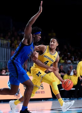 Nimari Burnett (4)