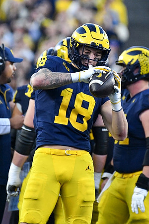 Colston Loveland (18)