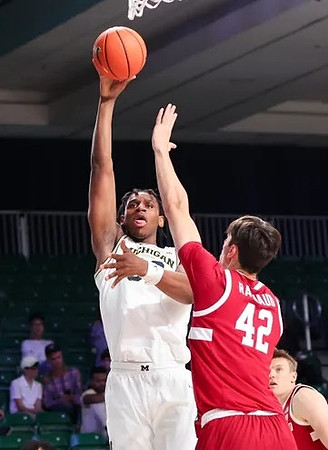 Tarris Reed Jr. (32)