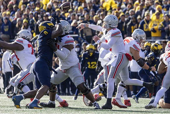 Derrick Moore (8) and Josh Wallace (12)
