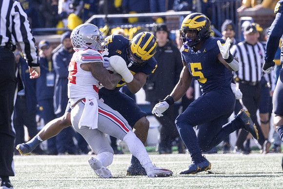 Junior Colson (25) and Josaiah Stewart (5)