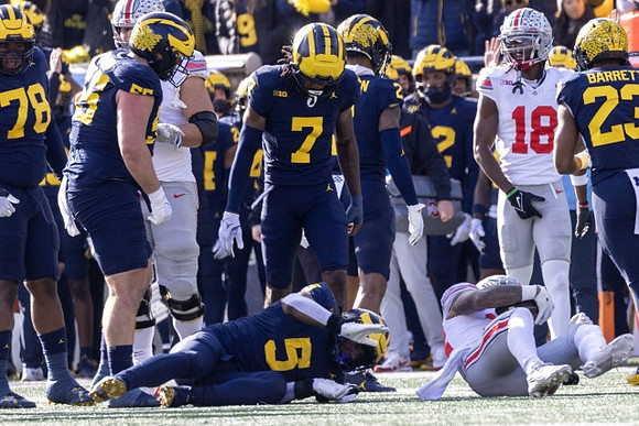 Kenneth Grant (78), Mason Graham (55), Josaiah Stewart (5), Makari Paige (7), Will Johnson (2), and Michael Barrett (23)