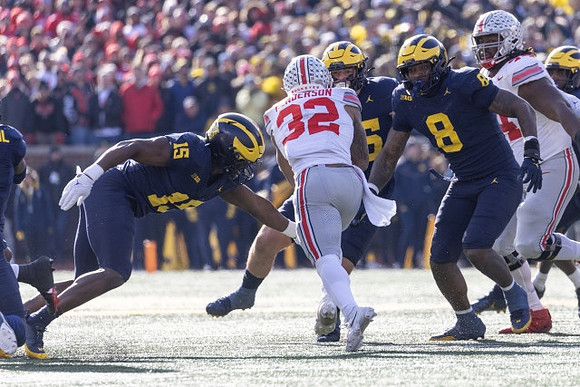 Ernest Hausmann (15) and Derrick Moore (8)