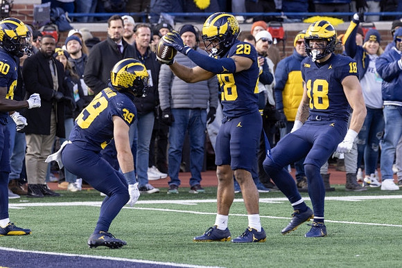 Eamonn Dennis (80), Joe Taylor (39), Quinten Johnson (28), and Colston Loveland (18)