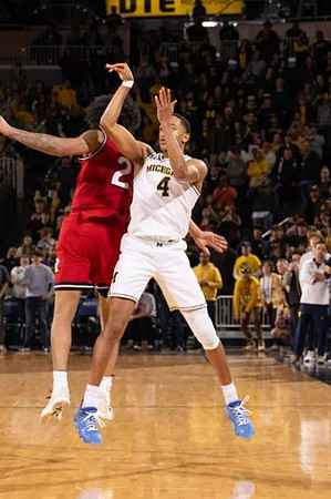 Nimari Burnett (4)