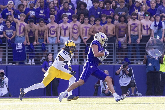 Jyaire Hill (20)