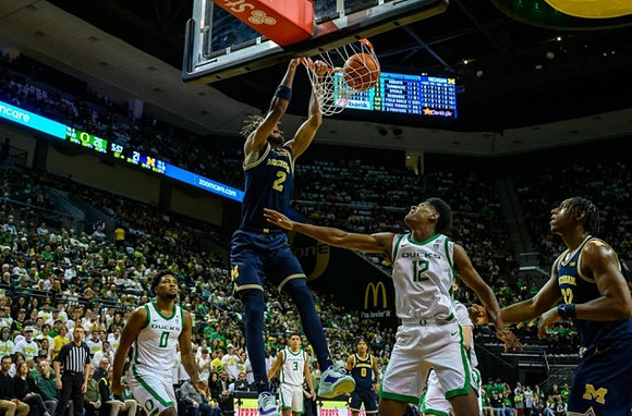 Tray Jackson (2), Dug McDaniel (0), and Tarris Reed Jr. (32)