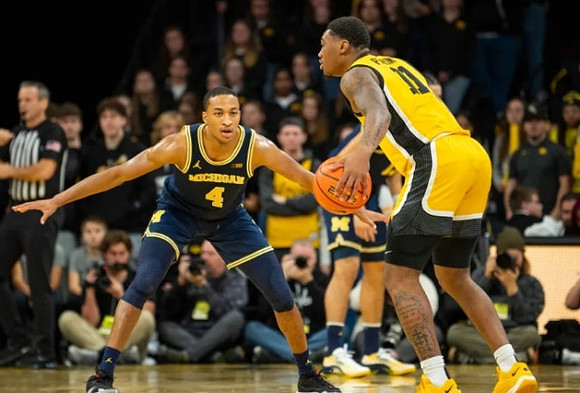 Nimari Burnett (4)