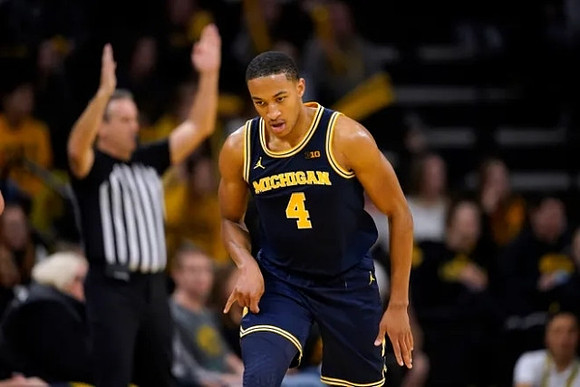 Nimari Burnett (4)