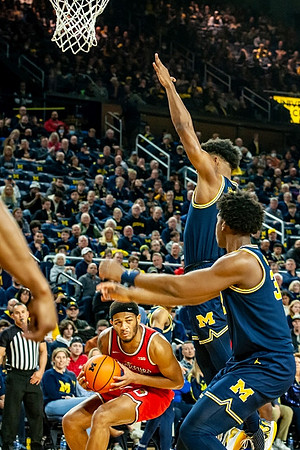 Jace Howard (25) and Tarris Reed Jr. (32)