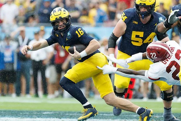 Davis Warren (16) and Andrew Sprague (54)