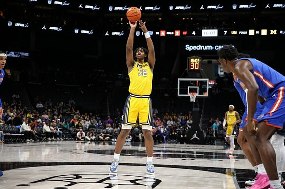Tarris Reed Jr. (32)