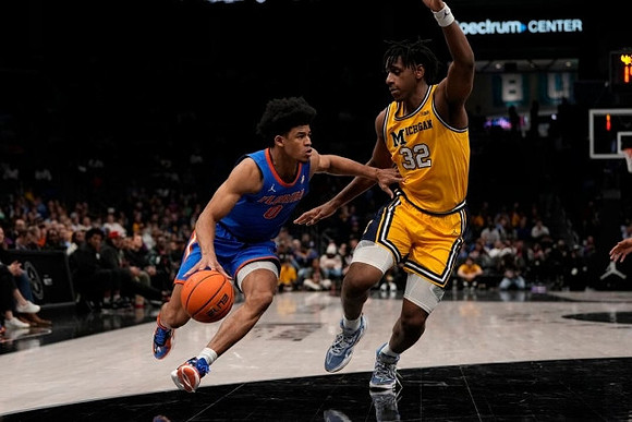 Tarris Reed Jr. (32)