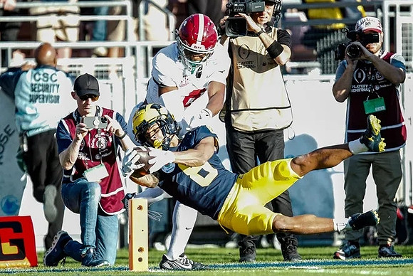 Tyler Morris (8)
