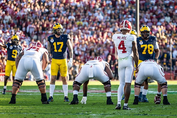 Rod Moore (9), Braiden McGregor (17), and Kenneth Grant (78)