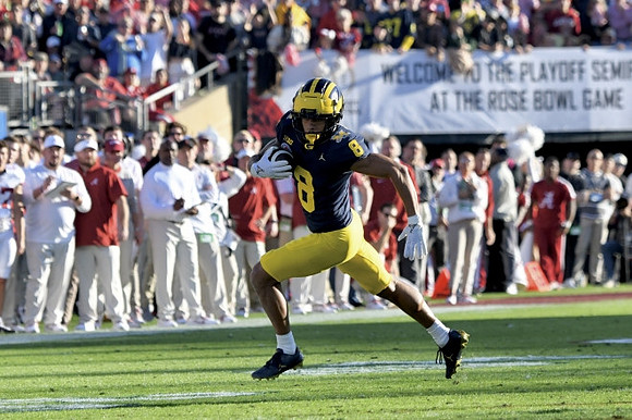 Tyler Morris (8)