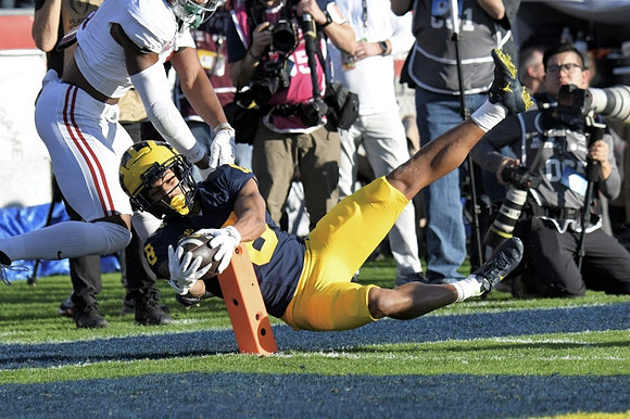 Tyler Morris (8)