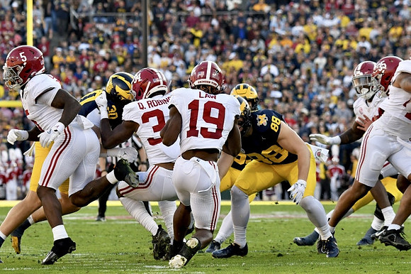 Jimmy Rolder (30) and Matthew Hibner (88)