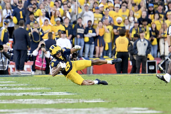 Tyler Morris (8)