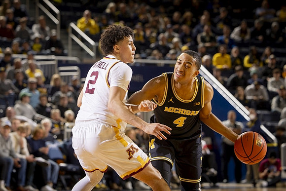 Nimari Burnett (4)