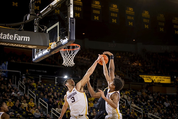 Tarris Reed Jr. (32)