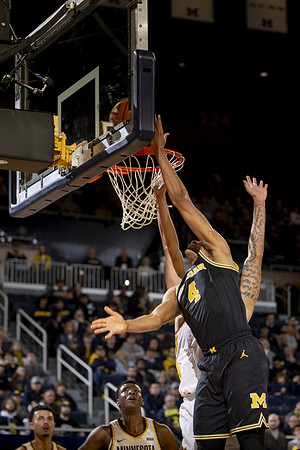 Nimari Burnett (4)