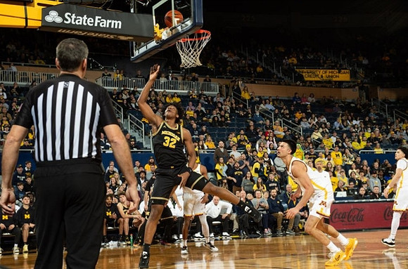 Tarris Reed Jr. (32)