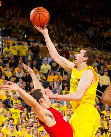 Nik Stauskas (11)