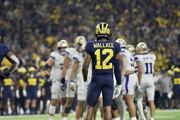 Josh Wallace (12)