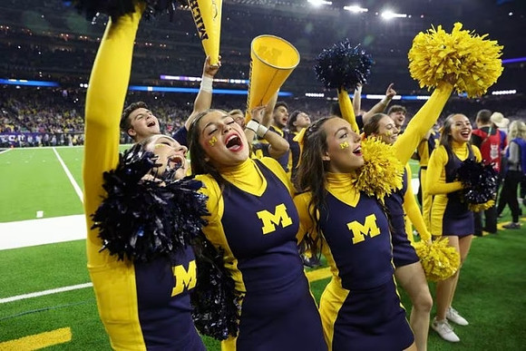 Michigan Cheerleaders