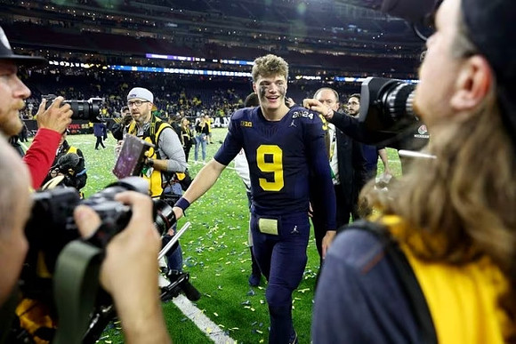 J.J. McCarthy (9)