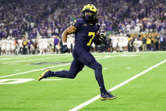 Donovan Edwards (7)