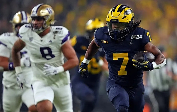 Donovan Edwards (7)