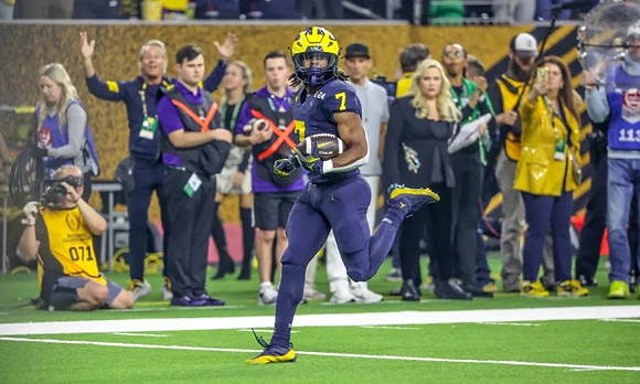Donovan Edwards (7)