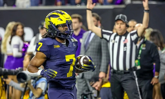 Donovan Edwards (7)