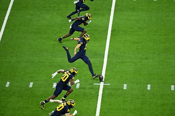 Jimmy Rolder (30), Kalel Mullings (20), Tommy Doman (19), and Zeke Berry (10)