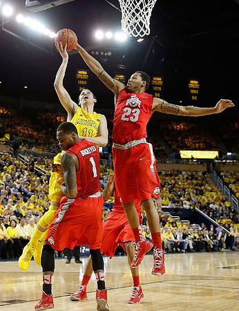 Nik Stauskas (11)
