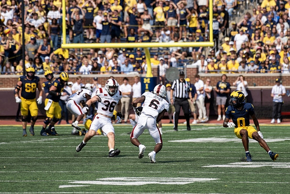 Giovanni El-Hadi (58) and Semaj Morgan (0)