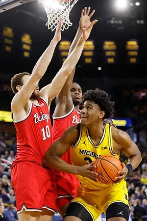 Tarris Reed Jr. (32)