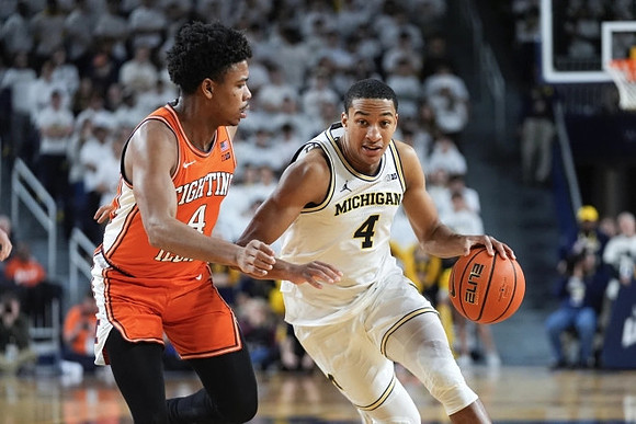 Nimari Burnett (4)