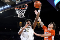 Tarris Reed Jr. (32)