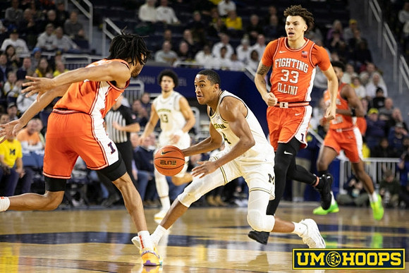 Nimari Burnett (4) and Dug McDaniel (0)