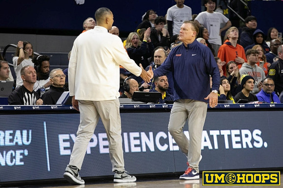 Juwan Howard and Illinois Head Coach Brad Underwood
