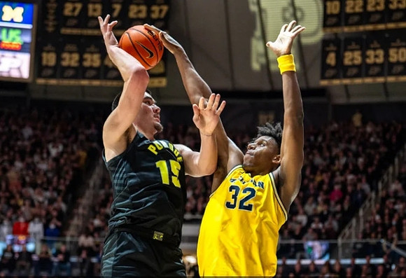 Tarris Reed Jr. (32)