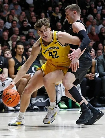 Will Tschetter (42)