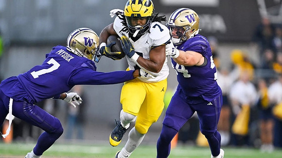 Donovan Edwards (7)