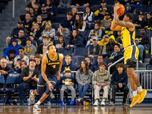 Nimari Burnett (4)