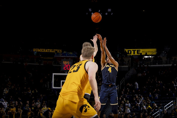 Nimari Burnett (4)