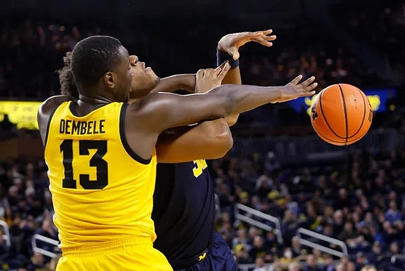 Tarris Reed Jr. (32)
