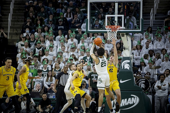 Jaelin Llewellyn (3), Tray Jackson (2), Olivier Nkamhoua (13), and Will Tschetter (42)